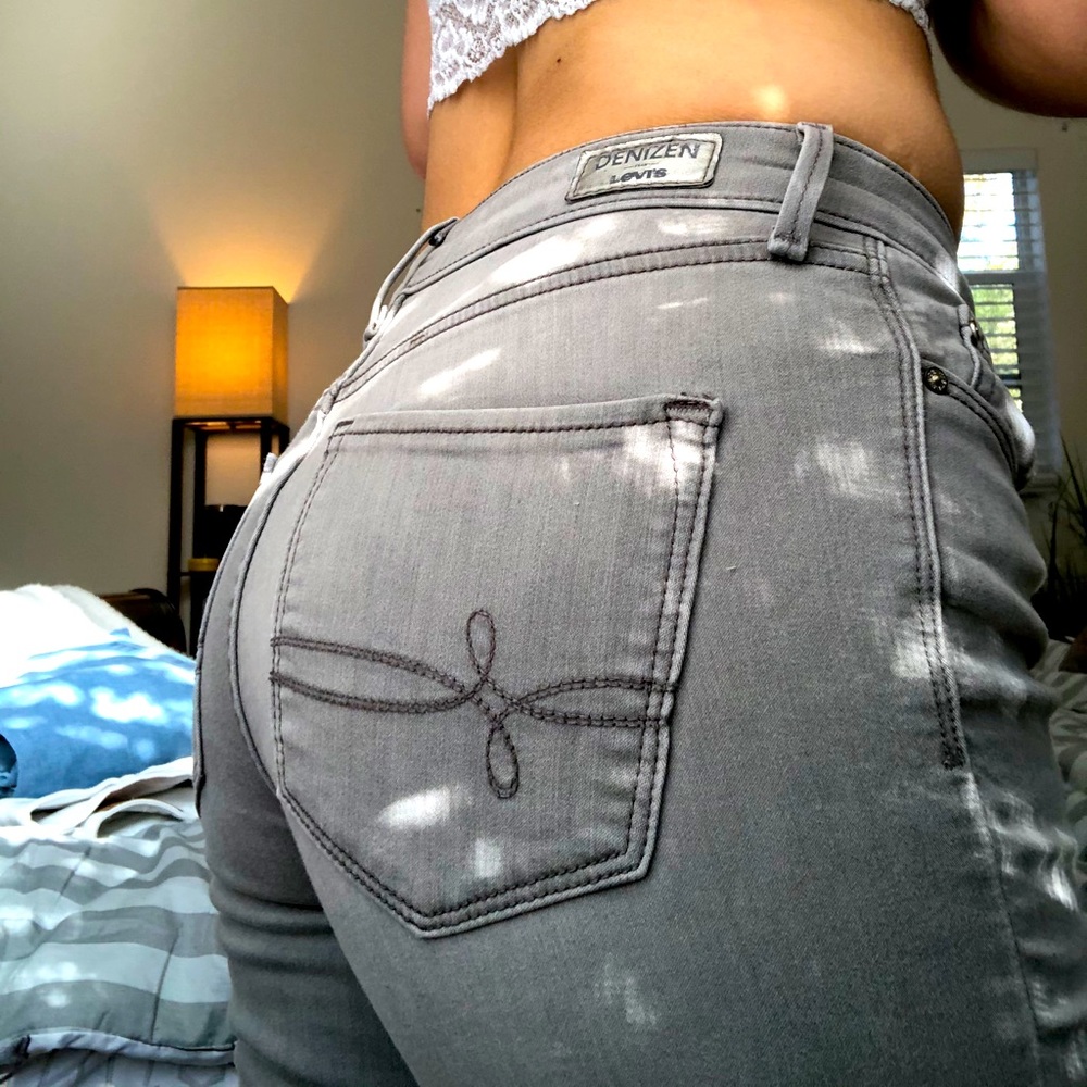 Denizim by Levi’s modern skinny jeans size 2